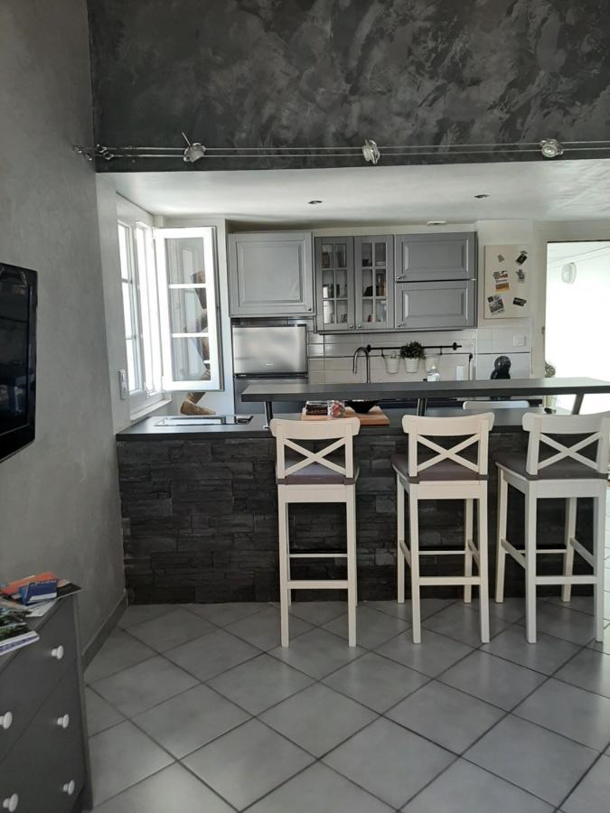 T2 Centre Ville Vue Faron 40M2 En Zone Pietonne 4Eme Etage Тулон Экстерьер фото